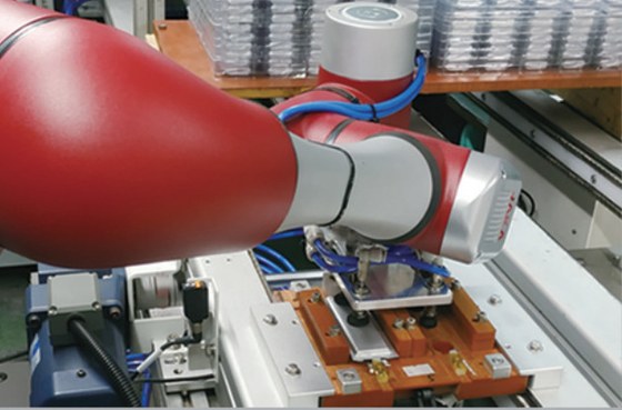 Roboter-Greifer Onrobot RG6 für 6 Nutzlasten-kooperatives Sammeln und die Platzierung der Achsen-3kg von Roboter JAKA Zu 12