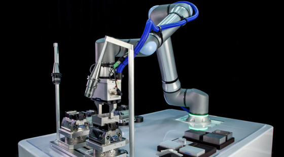 Nutzlast 20kg AGV-Roboter-kooperatives Sammeln und Platzierung UR20 mit Onrobot-Roboter-Greifer