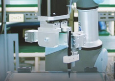 Kooperativer schweißender Roboter UR für 850mm Arm-Reichweite mit Robotiq-Roboter-Greifer