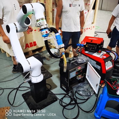6 kooperativer Roboter-Arm Achse Hansrobot Cobot Elfin05-L mit Schweißens-Ausrüstung