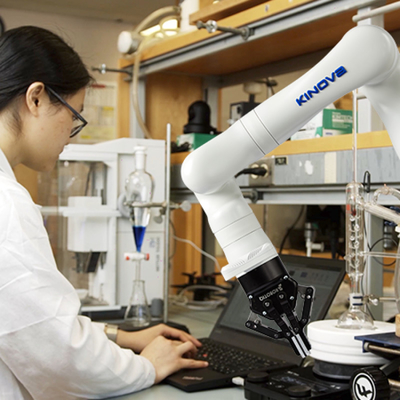 Tragbarer 6 Roboter-Manipulator der Achsen-KINOVA Cobot Gen3 für das Versammlungs-Dynamik-Greifen