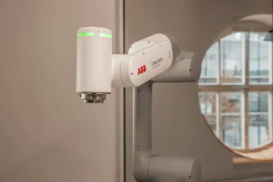 ABB GoFa CRB15000 Cobot mit elektrischer Art kooperativer Roboter SMCs Greifer-2-Finger LEHF
