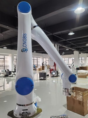 Achse des chinesische Marken-pädagogische Roboter-CNGBS-G05 Cobot 6 mit Greifer Cobot Pallerizer Onrobot RG6