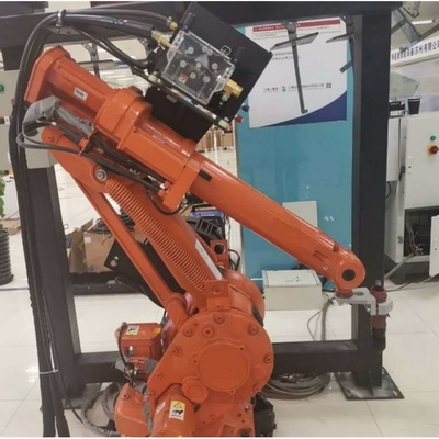6 Achsen Roboterarm ABB IRB 1410 mit CNGBS-Waffenreinigungsstation für Schweißroboterautomation