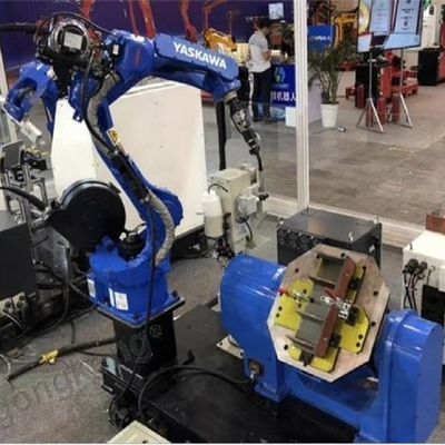 YASKAWA Roboter AR1440 mit 1440MM Reichweite als 6-Achsen-Roboterarm mit CNGBS-Roboter-Positionierer für Schweißmaschine
