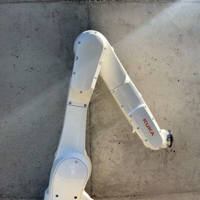 6 Achsen Kuka Roboterarm KR 10 R1100-2 mit CNGBS-Roboter-Schnellwechselgerät für automatisierten Handling-Roboter
