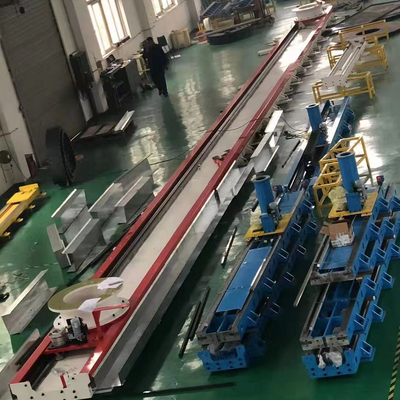 Roboter-Schienen mit 2500 kg Nutzlast und 3200 mm Reichweite mit ABB-Roboter und anderen Robotern als Führungsschiene