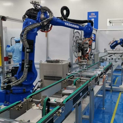 Yaskawa GP180-120 Roboterarm mit CNGBS-Roboter-Schnellwechselgerät für automatisierten Industrie-Roboter