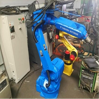 Yaskawa GP180-120 Roboterarm mit CNGBS-Roboter-Schnellwechselgerät für automatisierten Industrie-Roboter