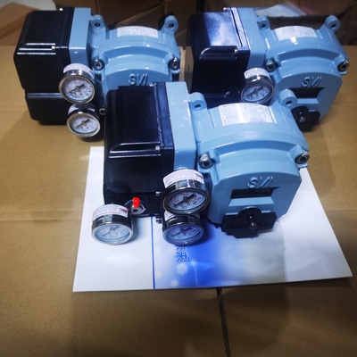 China Steuerventil mit Masoneilan SVI2-21123111 Ventil Positionierer und 78-40 Druckminderventil