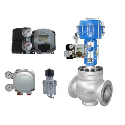 Globusventil mit Masoneilan SVI2-AP-Reihe Ventilpositionierer und Fisher 846 Elektro-Pneumatikwandler
