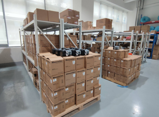 Gerade Winkel-Typ Top Guide Ventil mit Masoneilan SVI2 Ventil Positionierer und 78-40 Regulator geeignet für die elektrische Energie