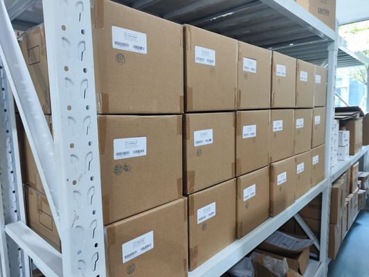 Regelventil mit Baker Hughes Masoneilan Smart Valve Positioner SVI2-21123121 SVI2-21123121 mit YTC YT-200 Pneumatikbooster