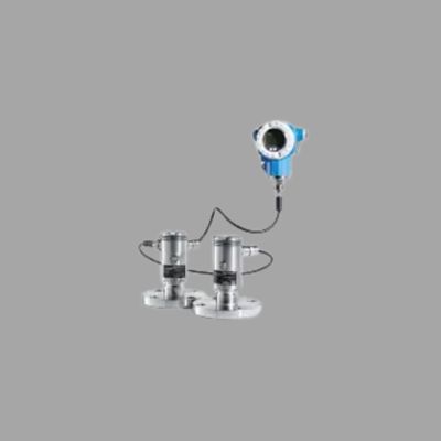 Druck-/Durchflussregelungseinheit mit Endress+Hauser Proline Prowirl D 200 Wirbelflussmessgerät und Cerabar FMD72 Druckmessumformer