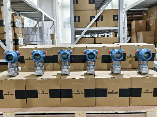 Rosemount 3051 Druckmessumformer 137,89 bar Bereich mit 10-Jahres-Strommodul