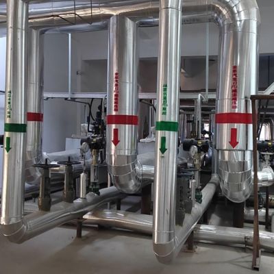 Hersteller für kundenspezifische Temperatur- und Druckregelventile für die Heizung der PTA-Anlage in der chemischen Industrie