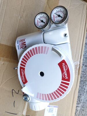 Chinesische Marke Steuerventil mit Flowserve Pneumatische Ventil Positioner USA 3200MD-28-D6-E-04-40-0G-00 mit viel von Lager