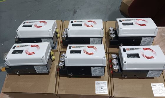 Flowserve Logix 520MD Digital Valve Positioner with HART 5, 6, and 7 Communication, Auto-tune Algorithm, and IP66 / NEMA 4X Enclosure