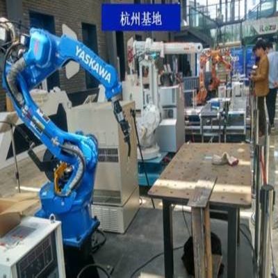 Palette, die Achse Motoman GP50 des Roboter-6 mit Roboterarm-Manipulator stapelt