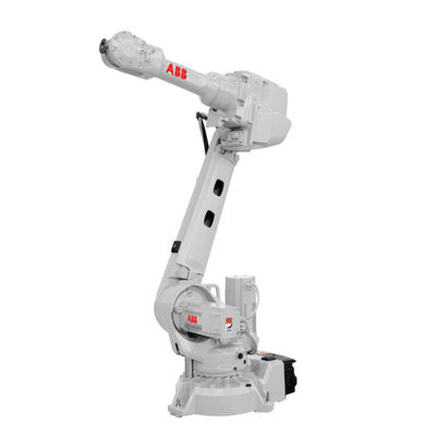 Industrieroboter IRB2600-12/1.85 mit dem 6 Achsen-Roboter-Arm für das Zuführen und die Transporteinrichtungen