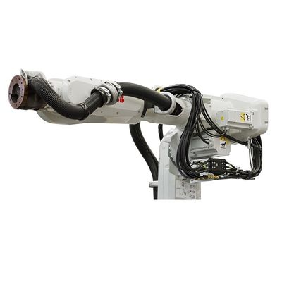 Hohe Leistungsfähigkeit IRB6700-200/2.6 mit Manipulator und Brennschneidern als Punktschweissen-Maschine