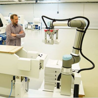 UR-Roboter UR10e 6 Achsen Roboterarm für Tanz und Automatisierung Handling als kollaborativer Roboter