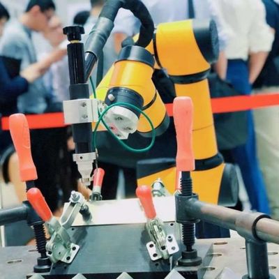 Achsen-kooperativer Roboter-Arm AUBO i5 6 für Feststellschraube als Cobot