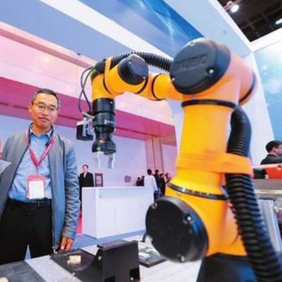 Achse Cobot AUBO I16 6 für Be- und Entladung als kooperativen Roboter