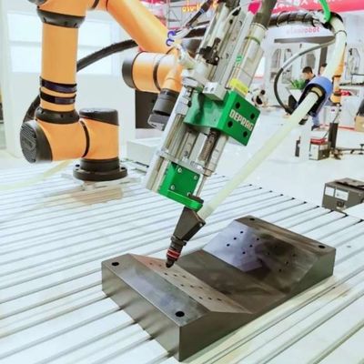 Achse Cobot AUBO I16 6 für Be- und Entladung als kooperativen Roboter