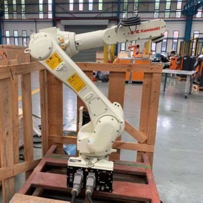 Kawasaki RS010N 6 Achsen Roboterarm mit CNGBS Schweißpositionierer für Schweißroboter