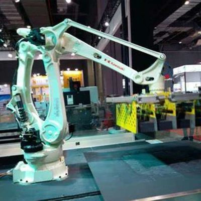 Roboternutzlast 700kg des arm-Manipulator-CP700L für die Palettierung von Industrierobotern