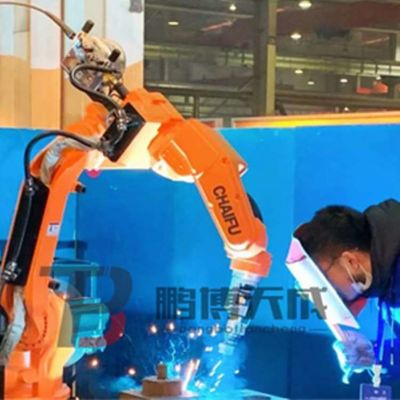 Automatischer Schweißroboter SF6-C1440 6 Achsen Industrieroboterarm zur Automatisierung