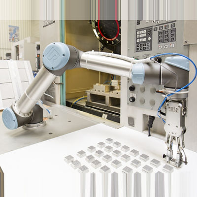 Maschinerie des Industrieroboter-Universalitäts-Roboterarm-6 der Achsen-UR5e u. Industrie-Ausrüstung mit Greifer-Auswahl und Platz-Maschine