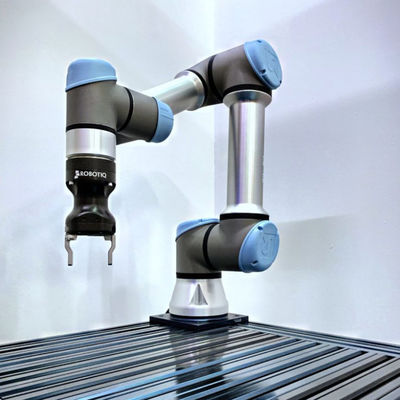 Maschinerie des Industrieroboter-Universalitäts-Roboterarm-6 der Achsen-UR5e u. Industrie-Ausrüstung mit Greifer-Auswahl und Platz-Maschine