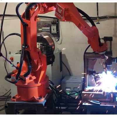 Schweißender Roboterroboter des arm-6 der Achsen-QJR6-3 China mit Mig-Schweißer-Schweißens-Roboter