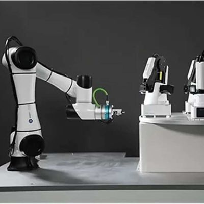 Roboterarm 6 Achsen CR5 Cobot Roboter 5 kg Nutzlast für automatisches Laden und Entladen als Cobot