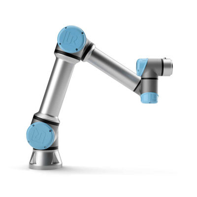 Schweißens-Roboter-Arm Cobot UR10e mit dem Brennschneider-Universalroboterarm für 6 Achsen-Schweißgerät