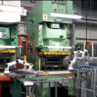 HANS Elfen-Reihe E5 Cobot als Auswahl-und Platz-Maschinen-Arbeit mit AGV-Roboter-Nutzlast 5kg mit Achse 6