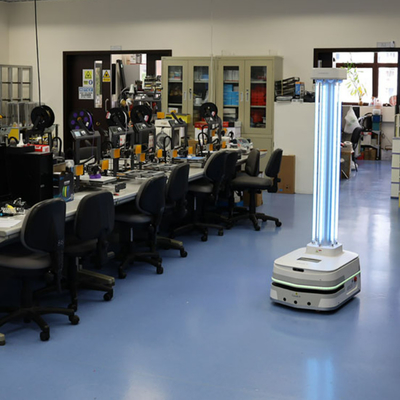 Geek+ AGV-Roboter-heller intelligenter UVdesinfektions-UVroboter der öffentliches Gesundheitswesen-Wächter
